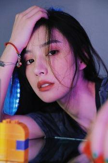 国产综合在线主播,引领新时代娱乐潮流的璀璨之星